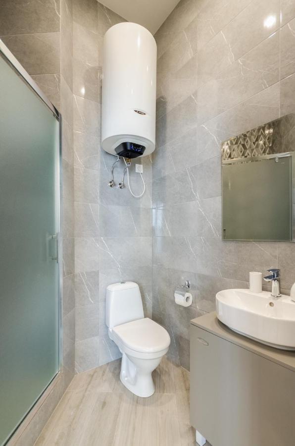 New Apartment Near Railway Station 1A Kijów Zewnętrze zdjęcie